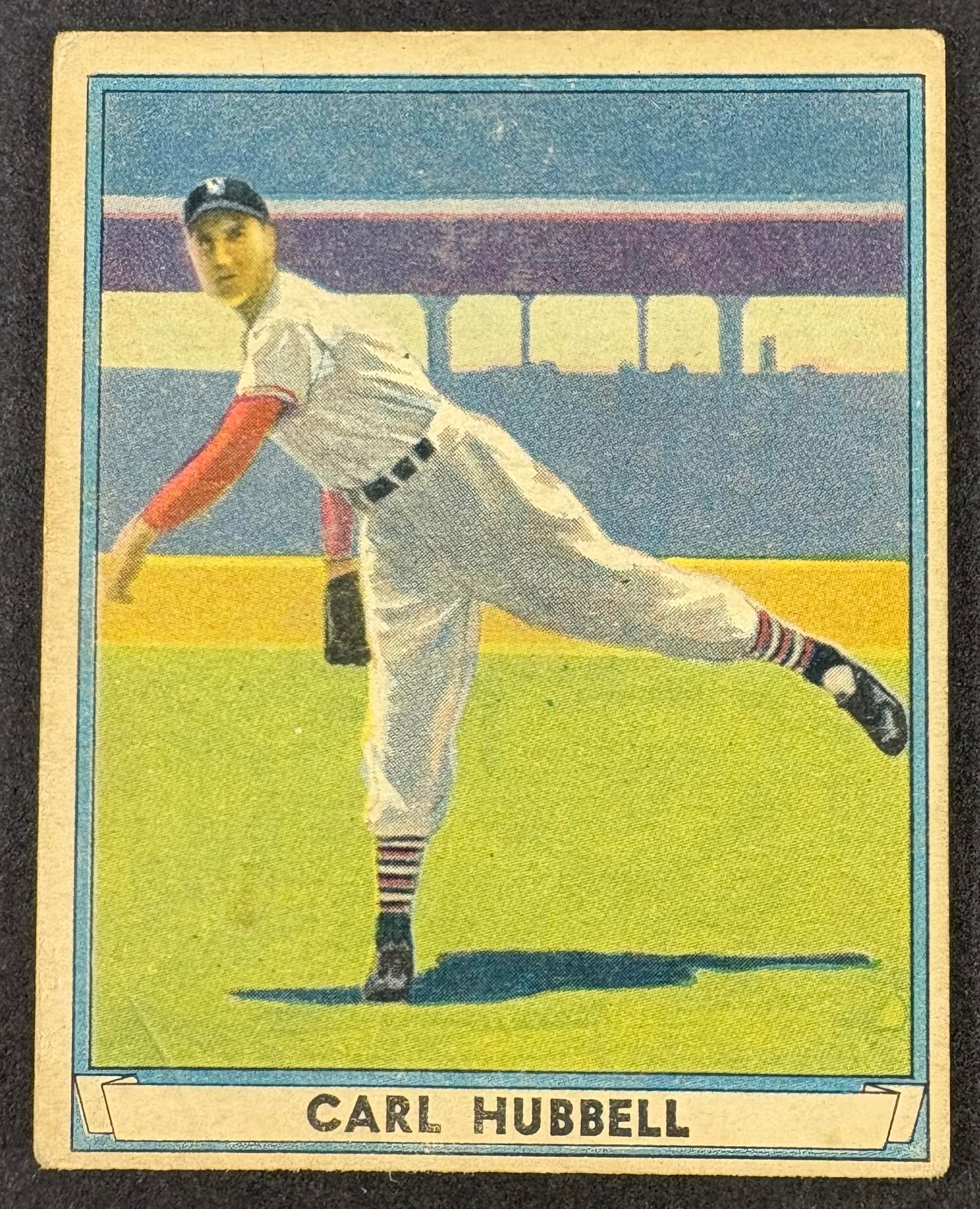 1941 Play Ball #6 Carl Hubbell Nice Color (wrinkle)