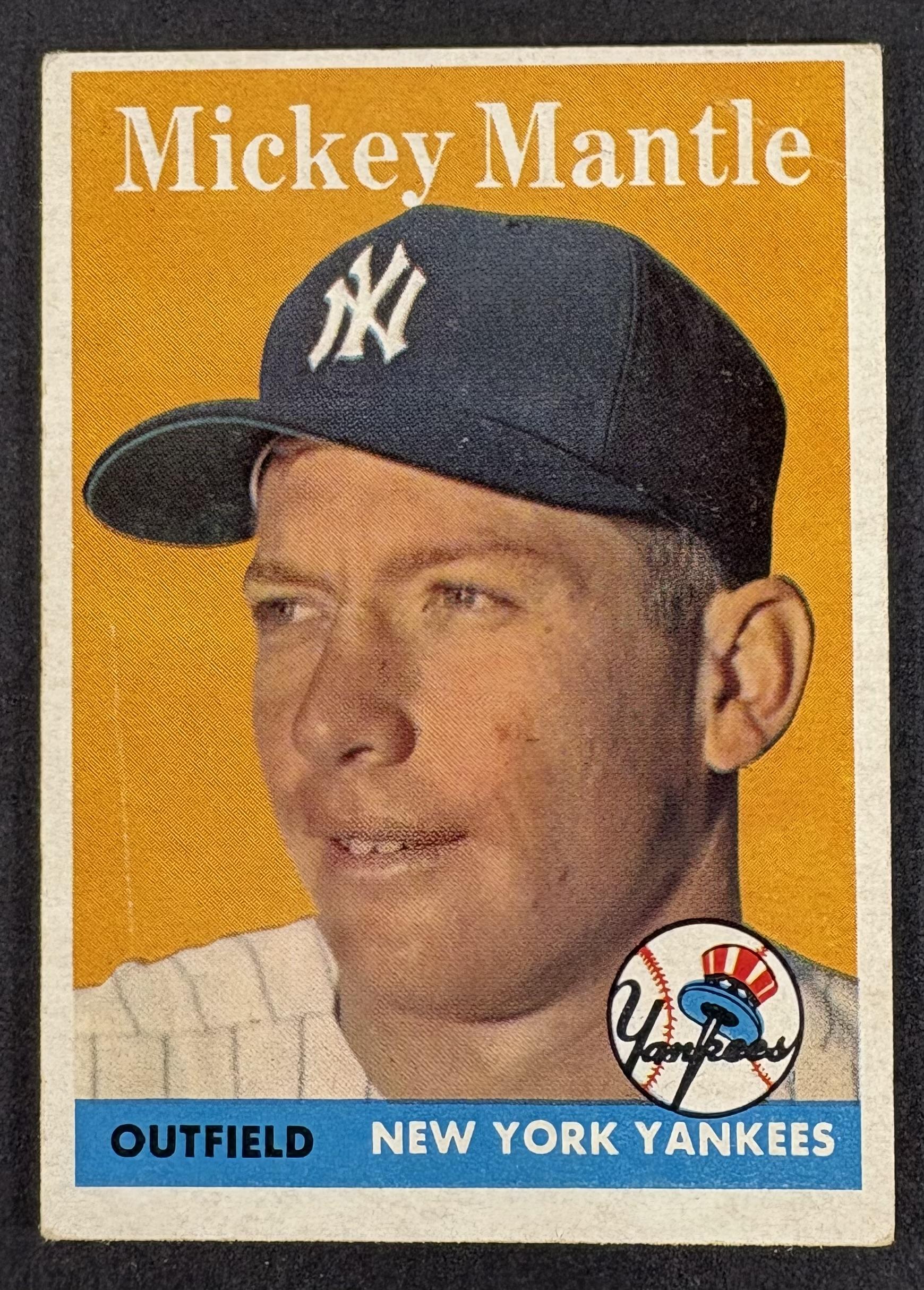 1958 Topps #150 Mickey Mantle Nice Eye Appeal (wrinkle)