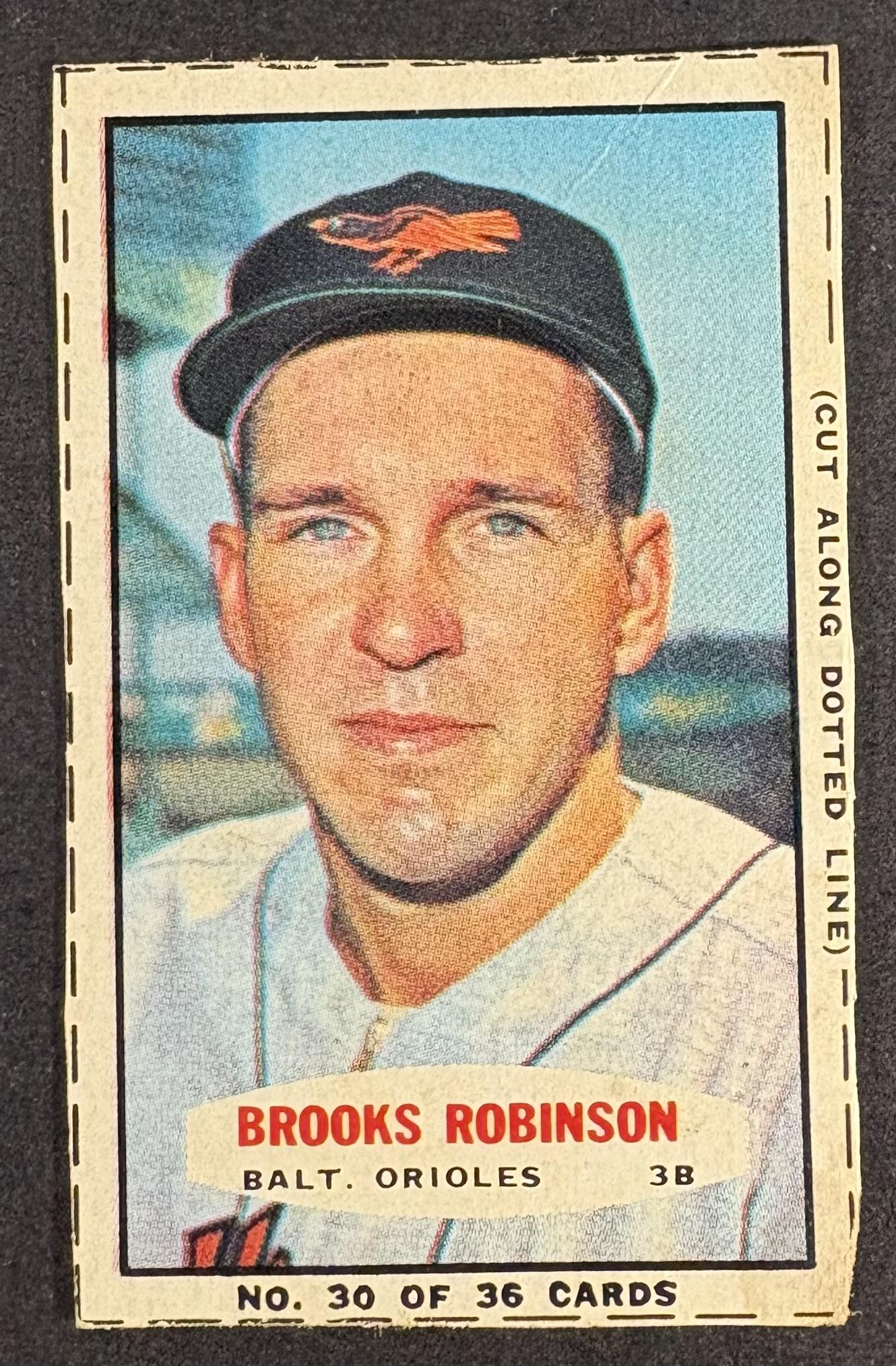 1965 Bazooka #30 Brooks Robinson (wrinkle)