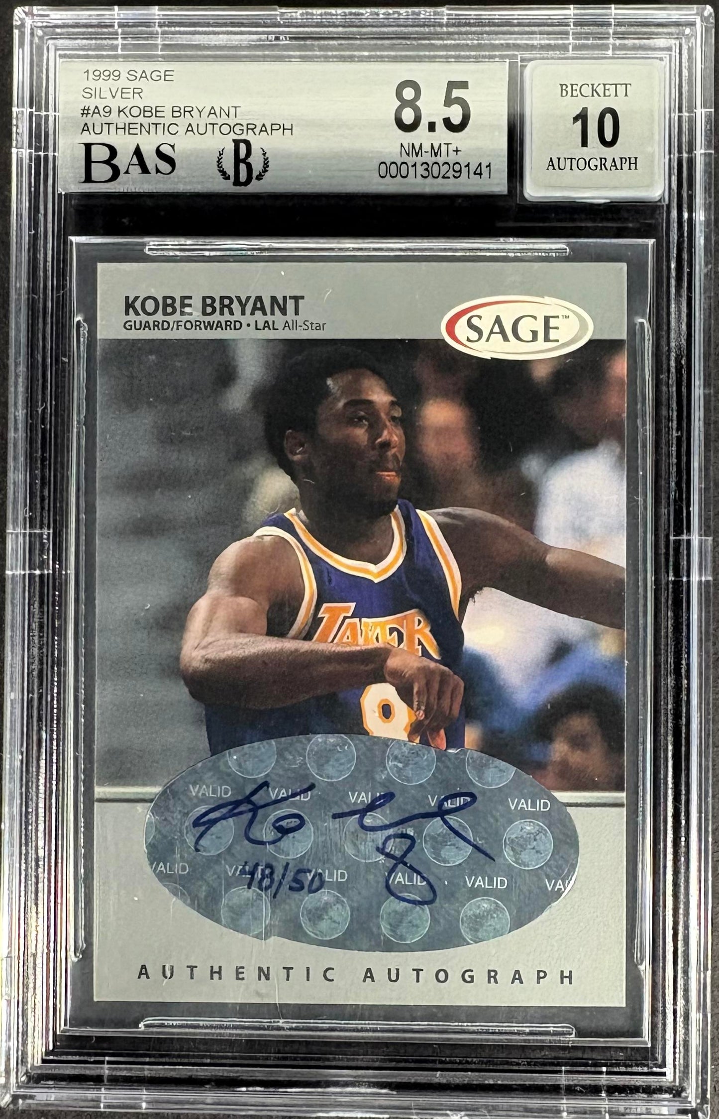 1999 SAGE #A9 Kobe Bryant AUTO Autographs Silver BGS 8.5 / 10 /50